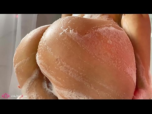 ❤️ Bruneta masturbuje kundu vibrátorem až k intenzivnímu orgasmu ve sprše ❤❌ Sex u cs.bookland.top ❌️❤